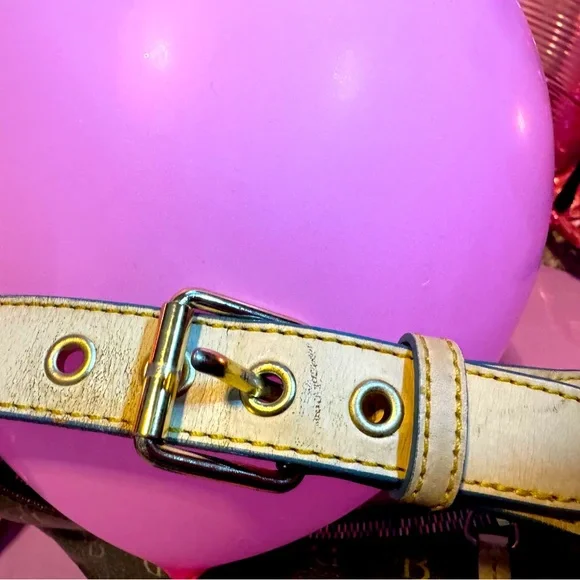 Dooney & Bourke Y2K vintage Monogram Small Hobo charcoal EUC callouts last 2 pic - Picture 14 of 14